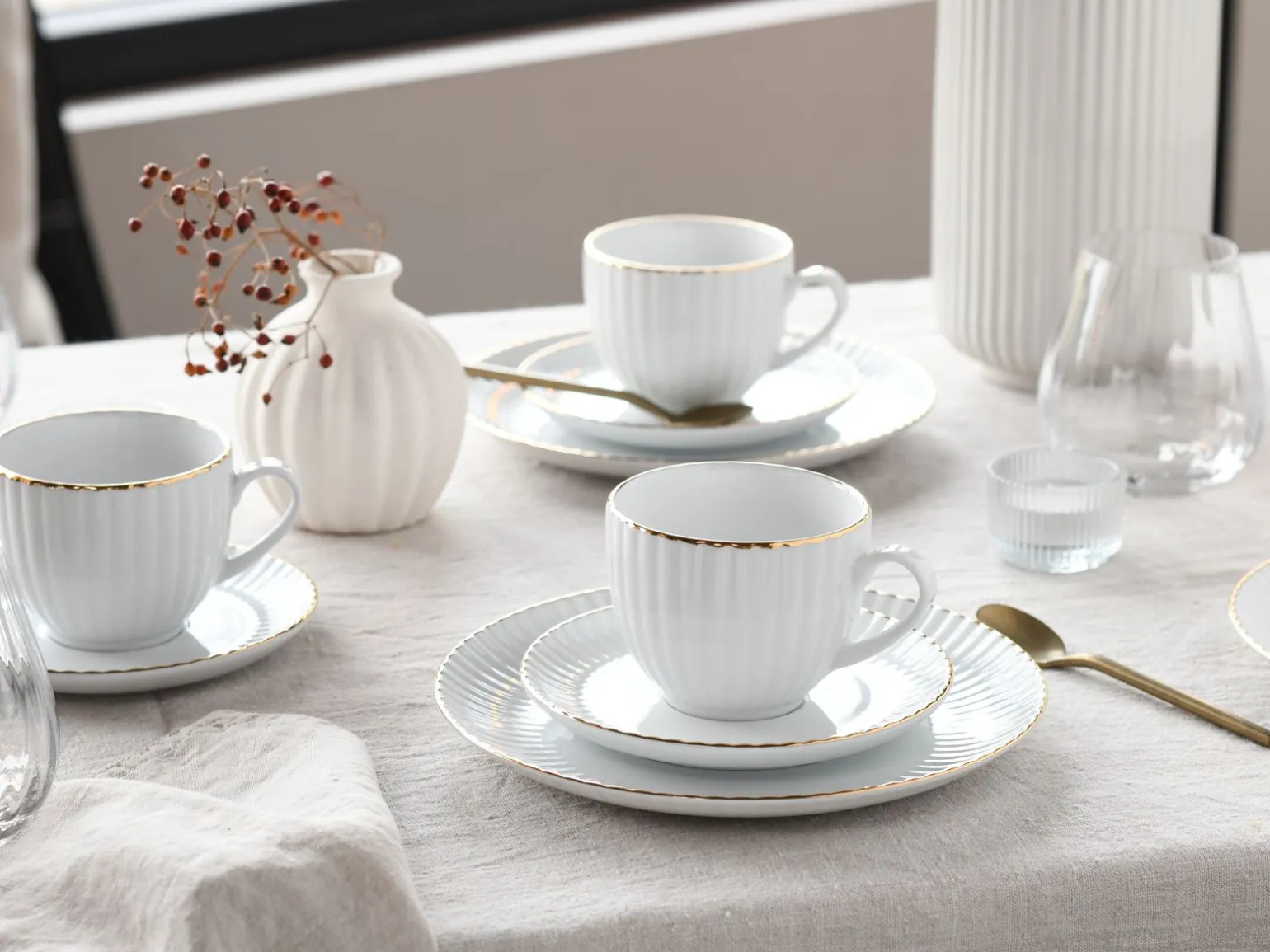 Allegra - Kaffeeservice 18-tlg - Goldband