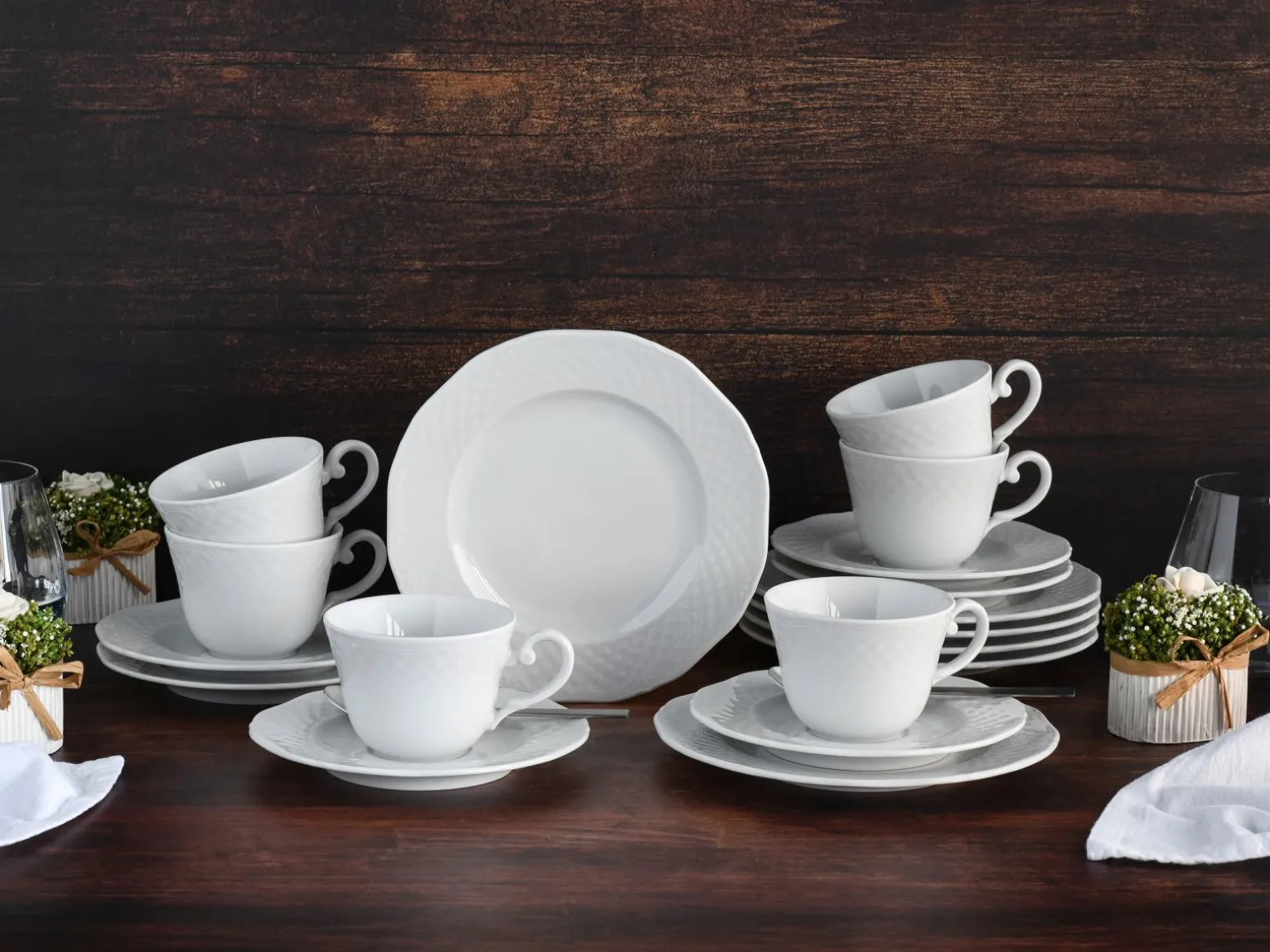 Arianne - Kaffeeservice 18-tlg - Weiss