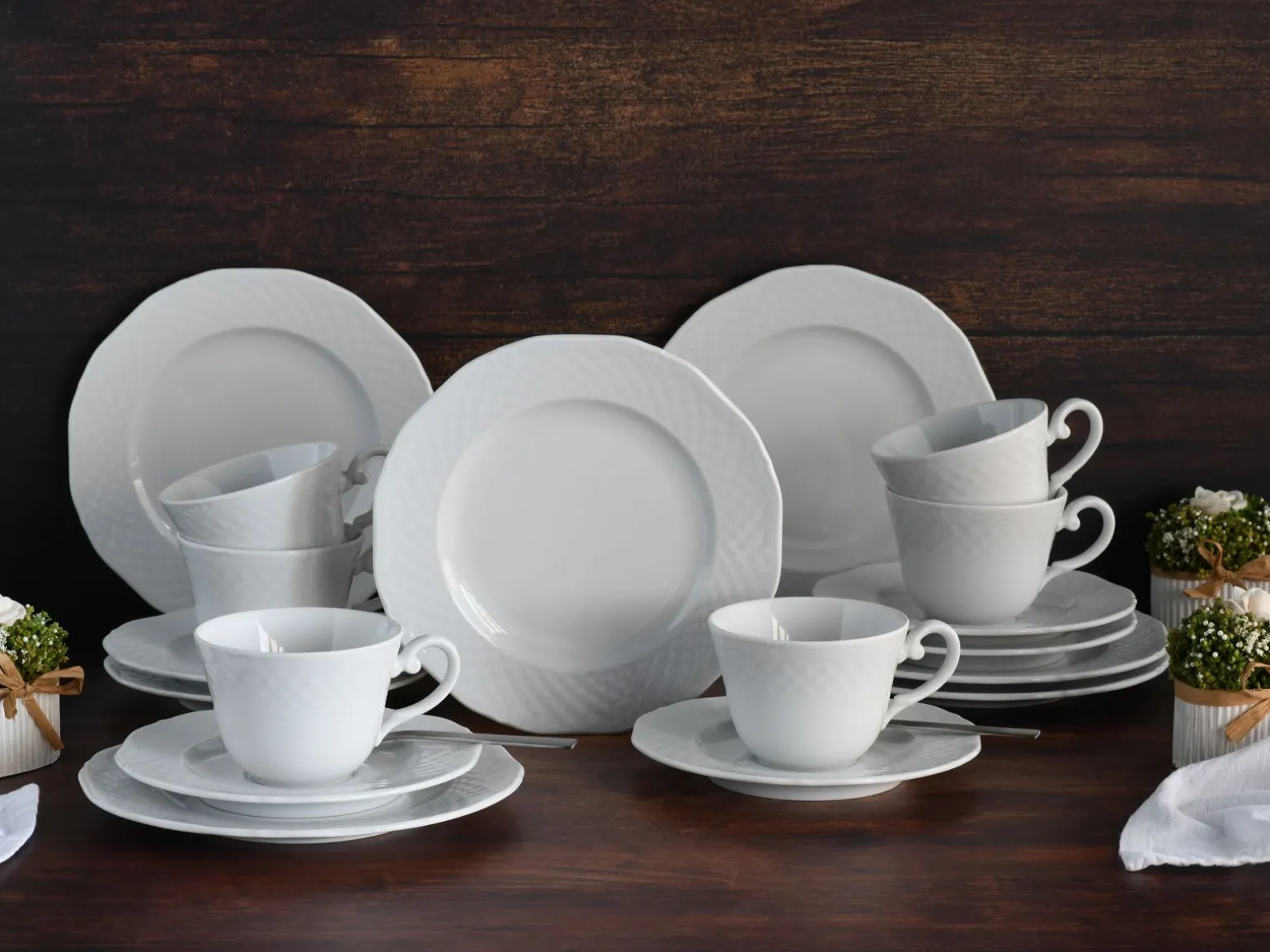 Arianne - Kaffeeservice 18-tlg - Weiss