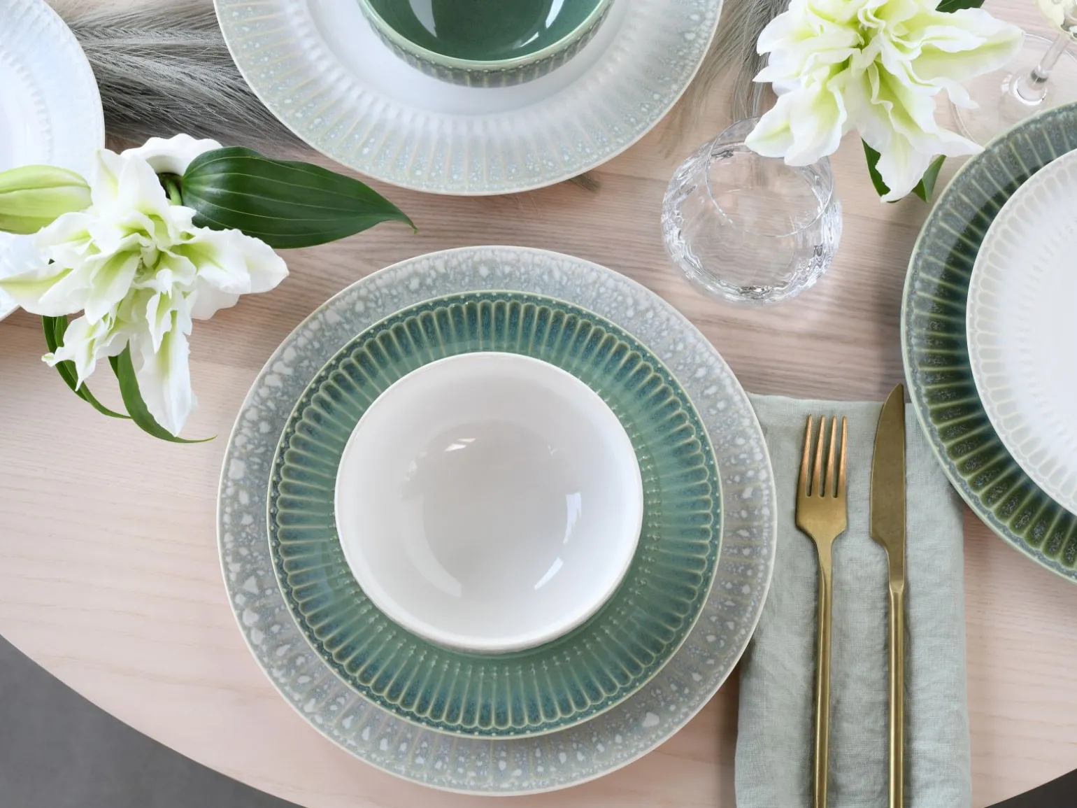 Celadon - Tellerset 12-tlg - Grün