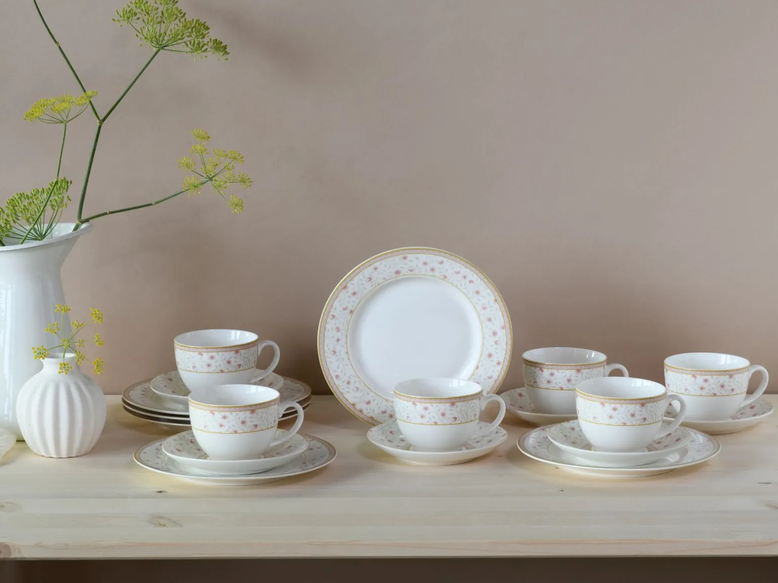 Emilia - Kaffeeservice 18-tlg - Creme weiss