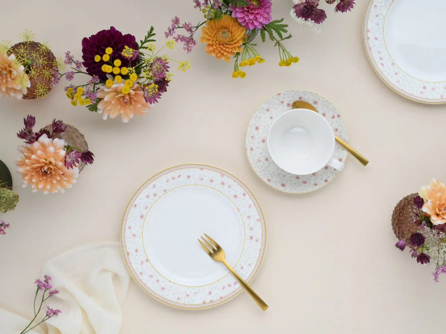 Emilia - Kaffeeservice 18-tlg - Creme weiss