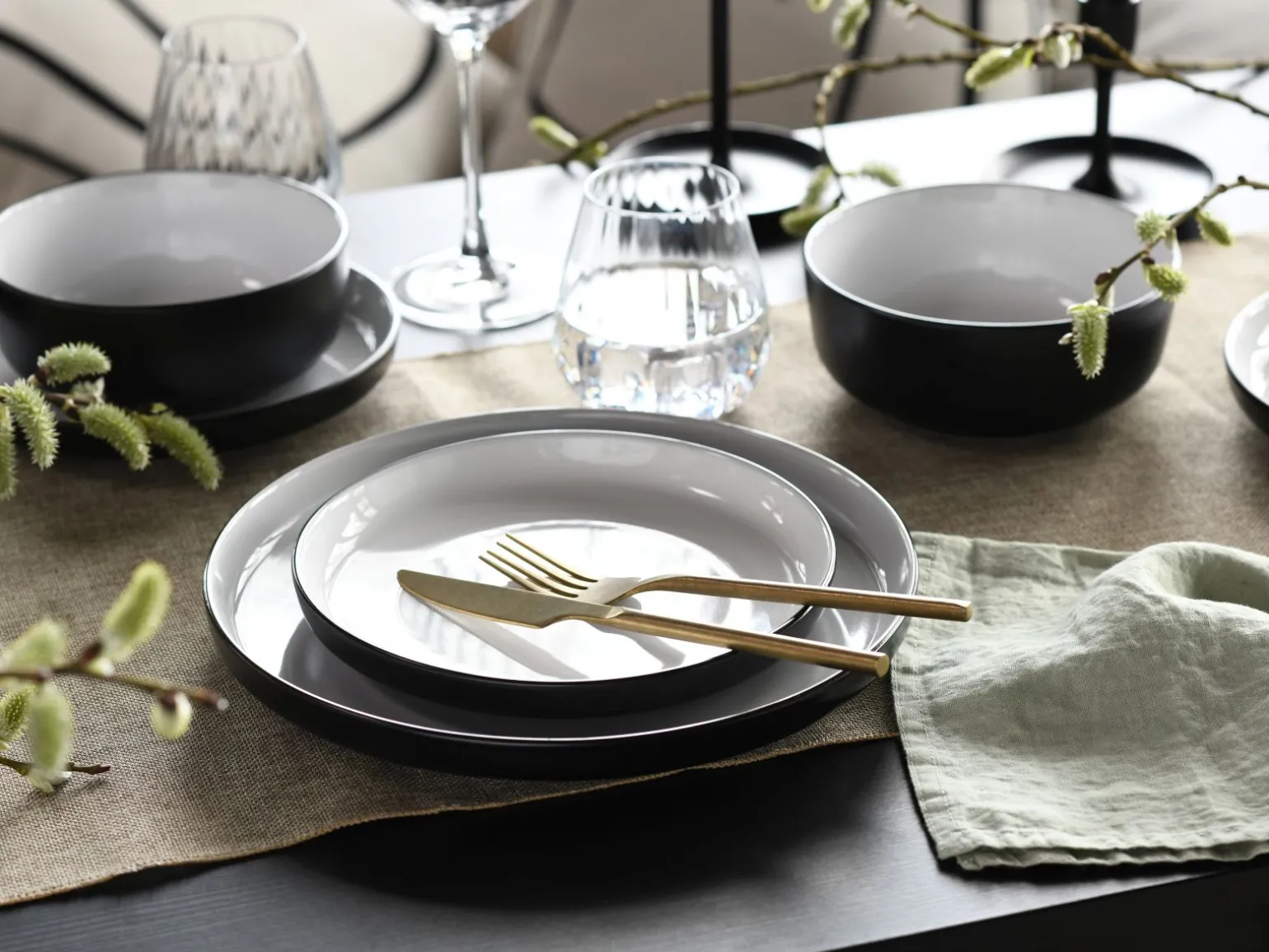 Nordic - Tellerset 12-tlg - Cool Black
