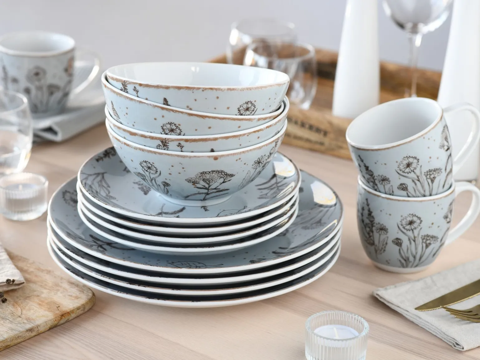 Vintage Flowers - Kombiservce 16-tlg - Stein